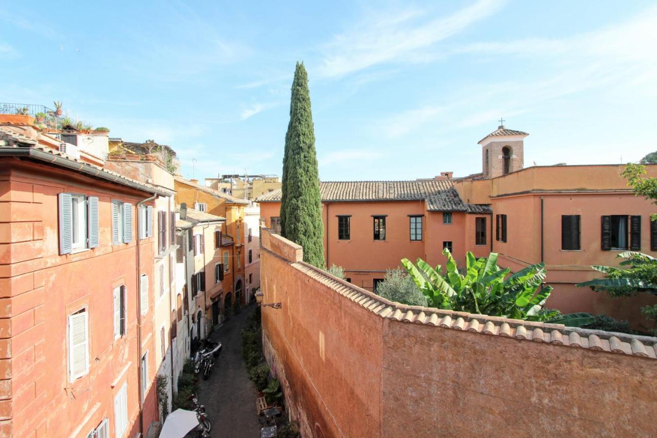 Luxury Art Apartment In Trastevere With Terrace Rom Exteriör bild